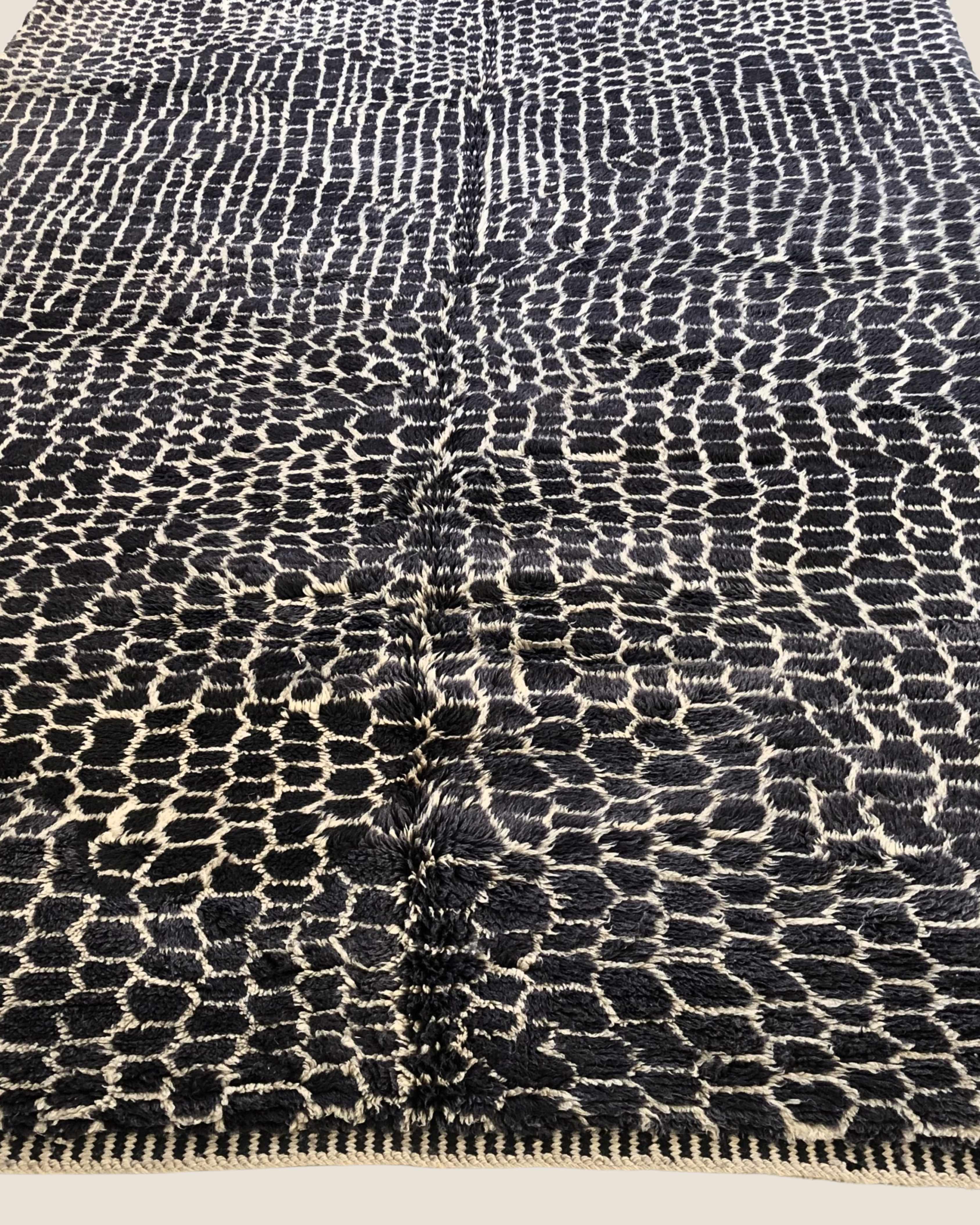 Grand Tapis Marocain Luxe Panther — 208×308 cm | Laine Vierge Noué Main