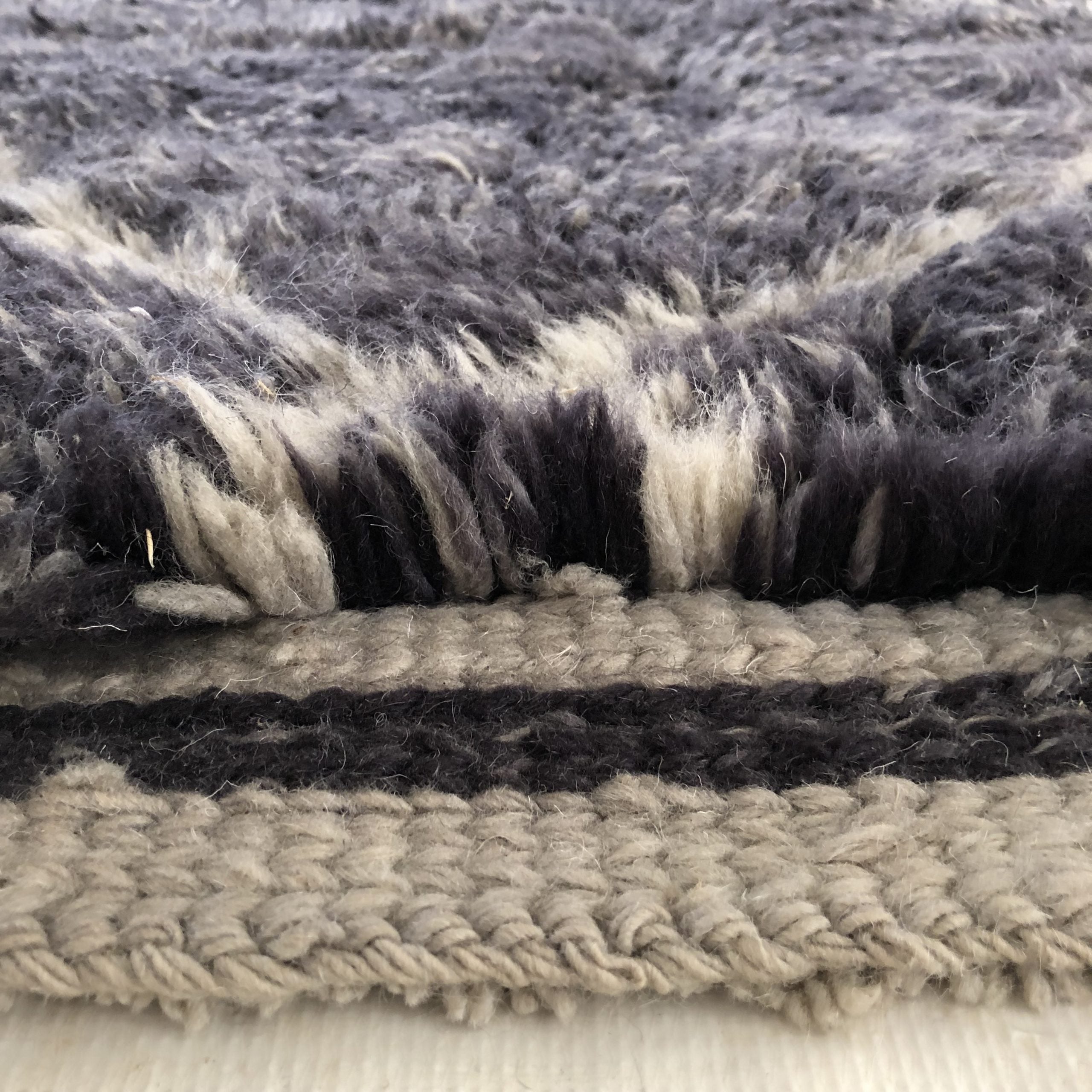 Tapis Berbère Gray Lines — 245×310 cm | Grand Format Laine Vierge Noué Main
