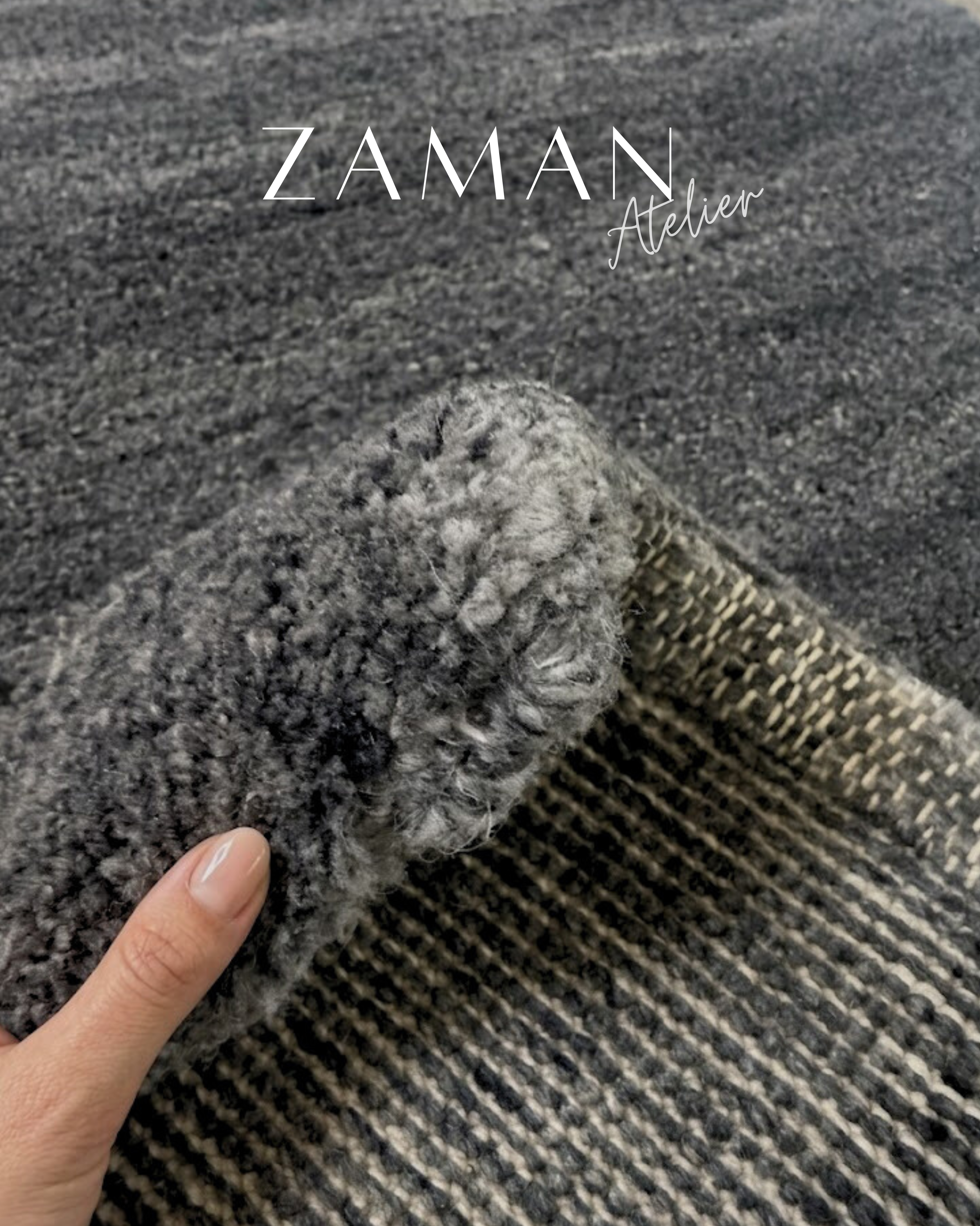 Tapis ZAMAN Atelier — Basalte | Laine Vierge Haute Densité Noué Main