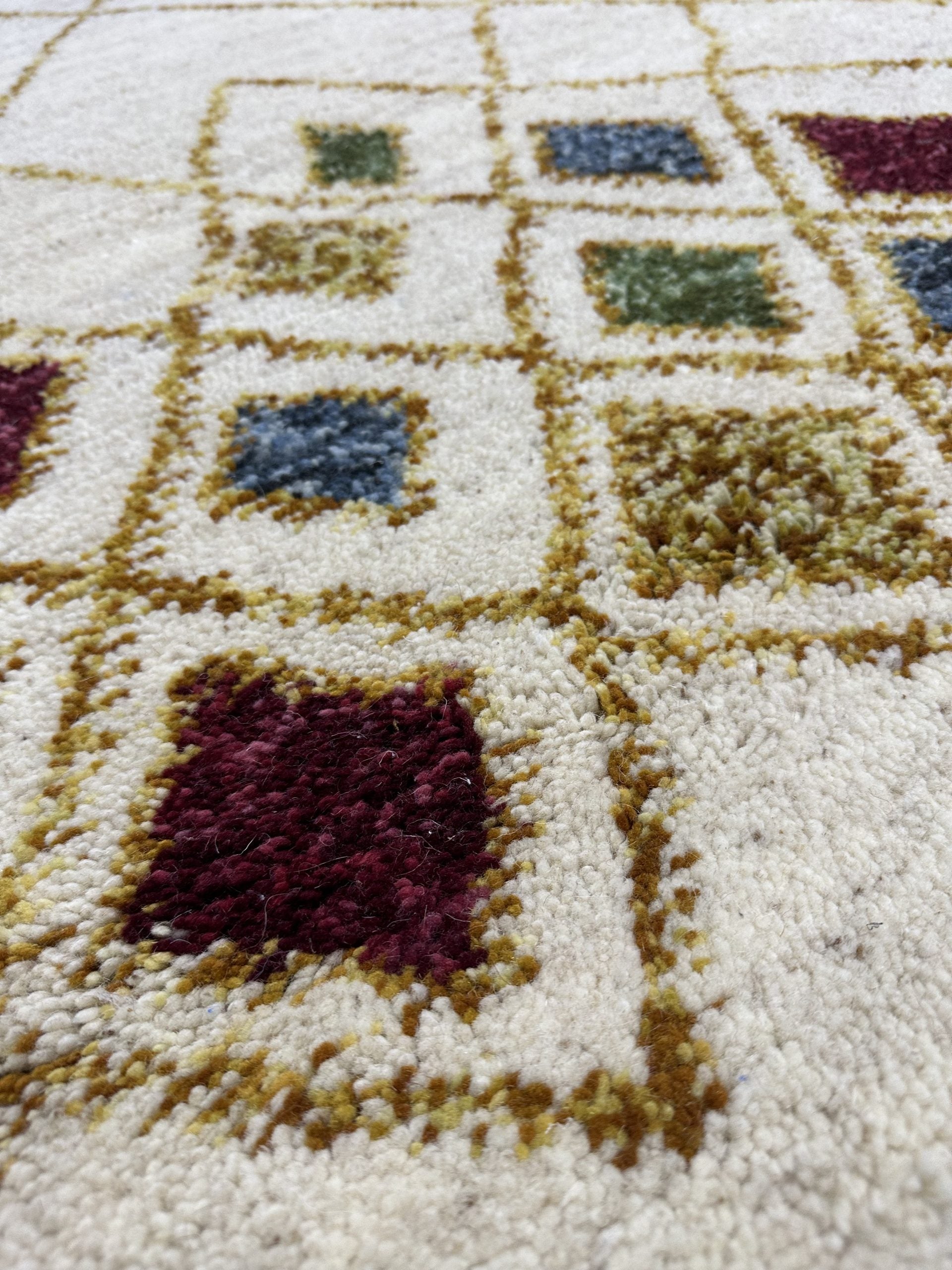 Tapis Marocain Fait Main TAZIRI — 120×180 cm | Laine Vierge Noué Main